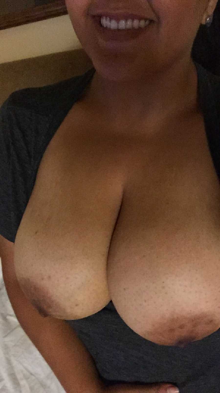 Tits Online