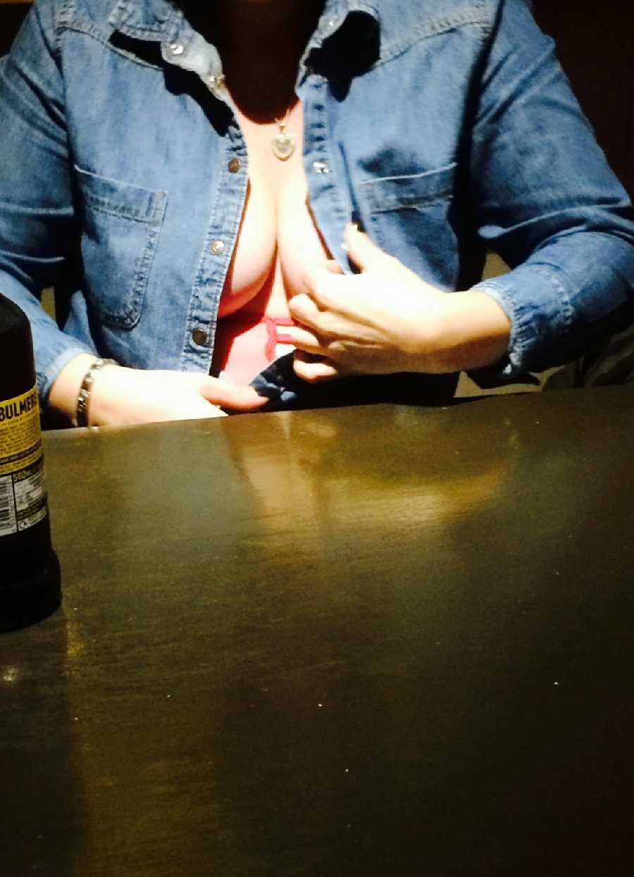 Tits in the Pub Dare