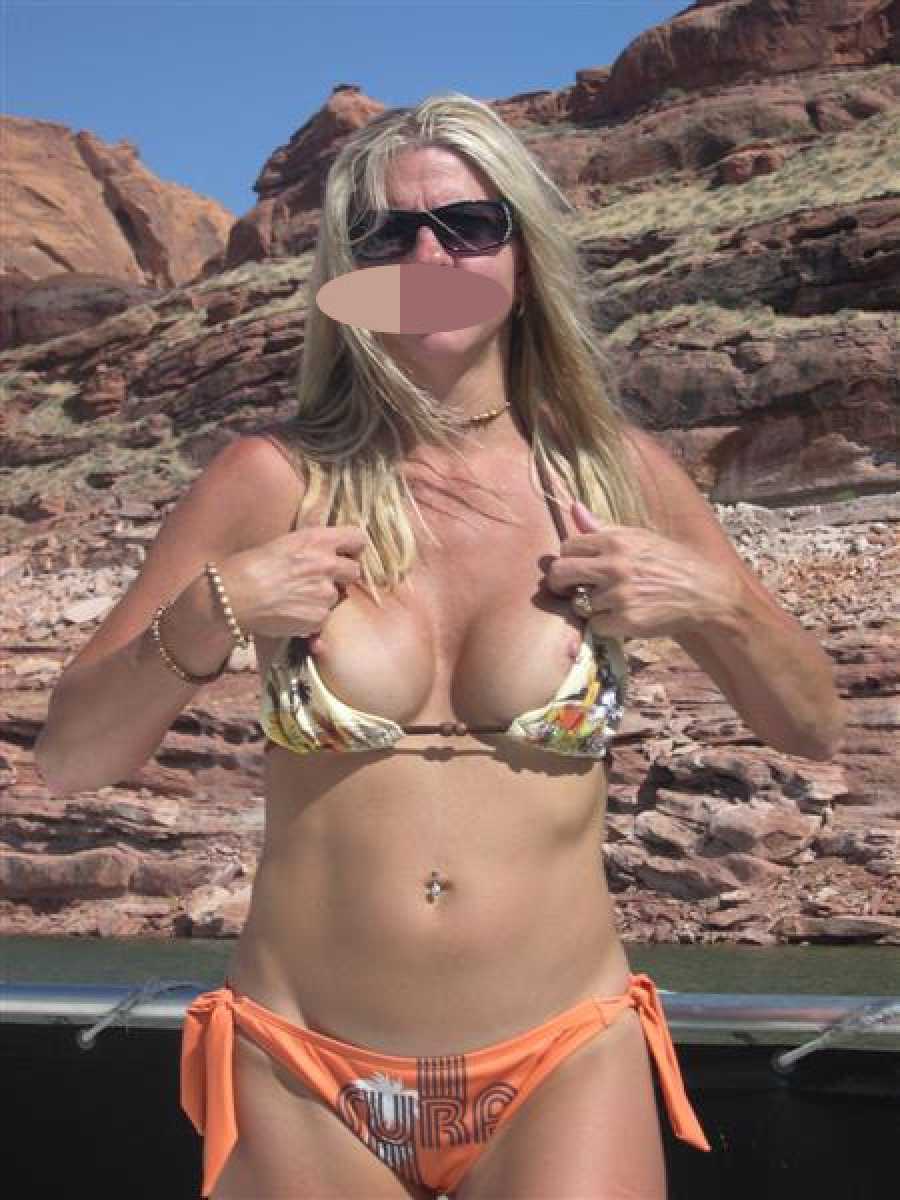 Wife Topless on Vacation around Friends!