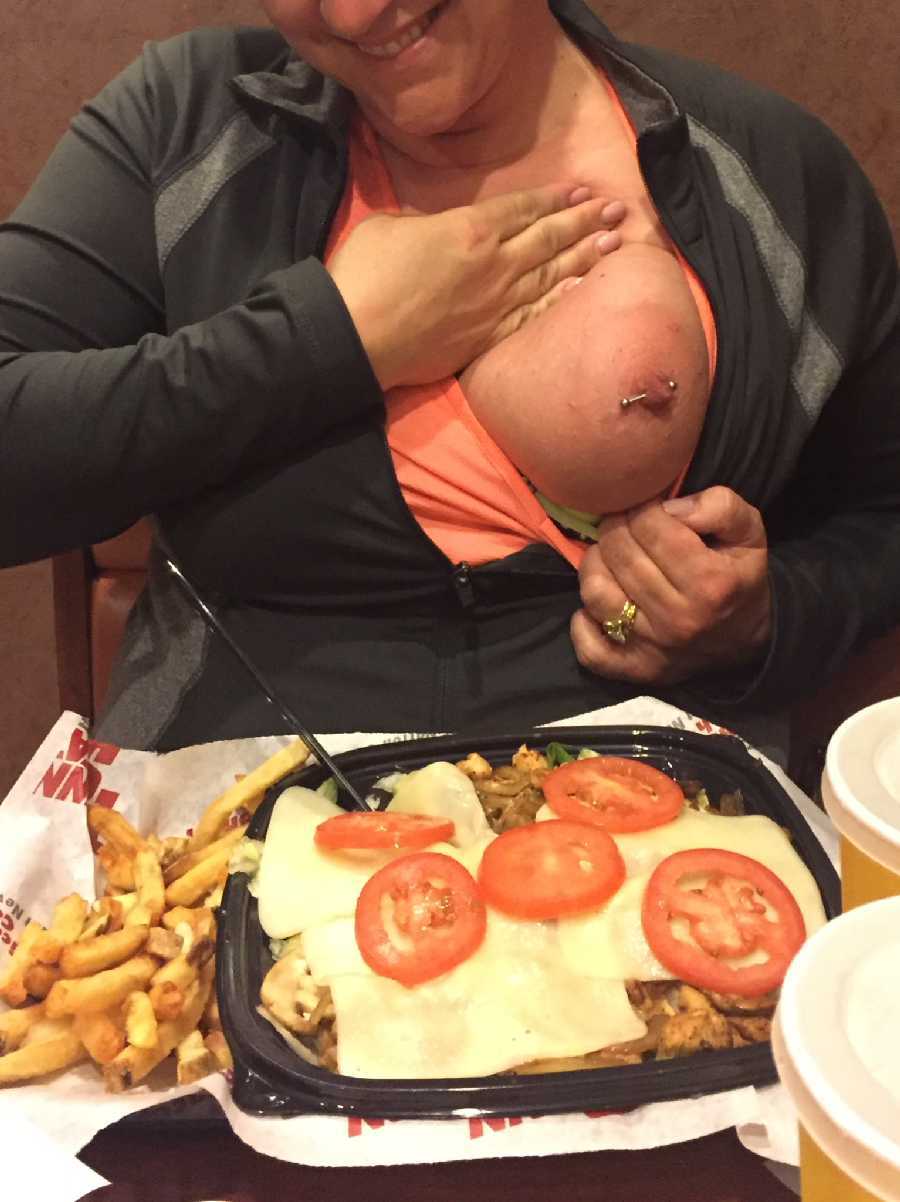 Tits in the Restaurant
