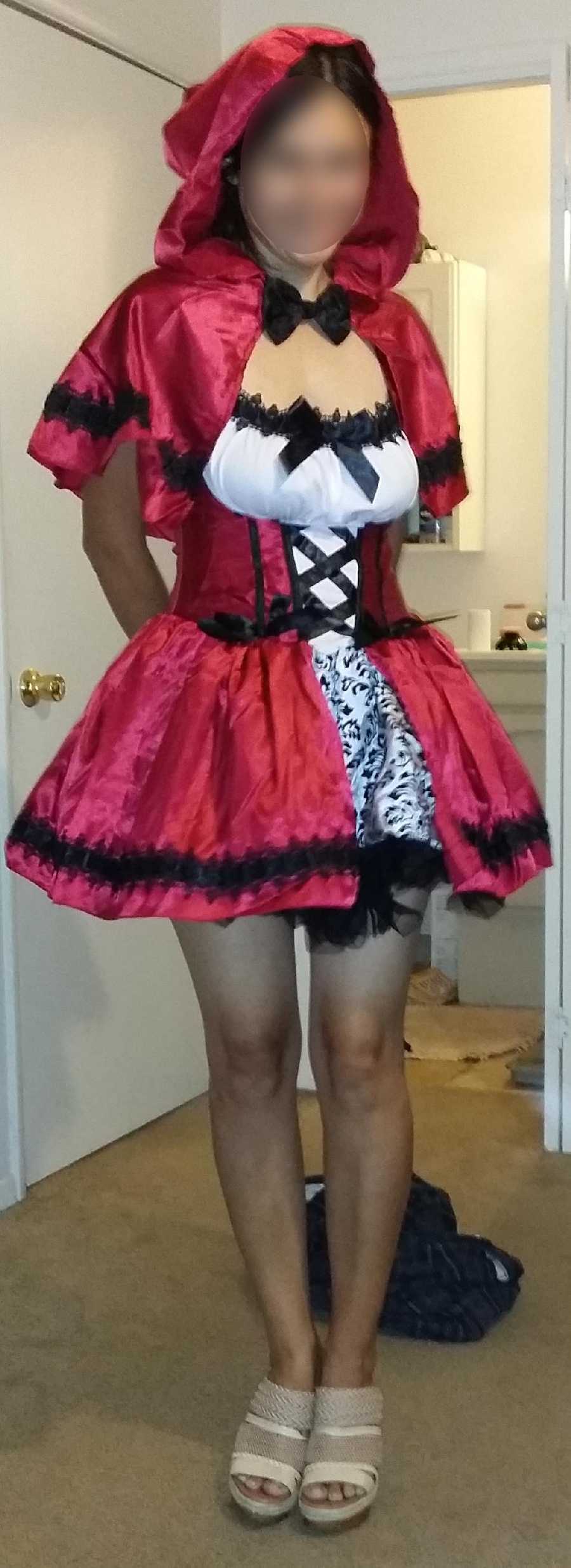 Sexy Red Riding Hood Halloween Costume