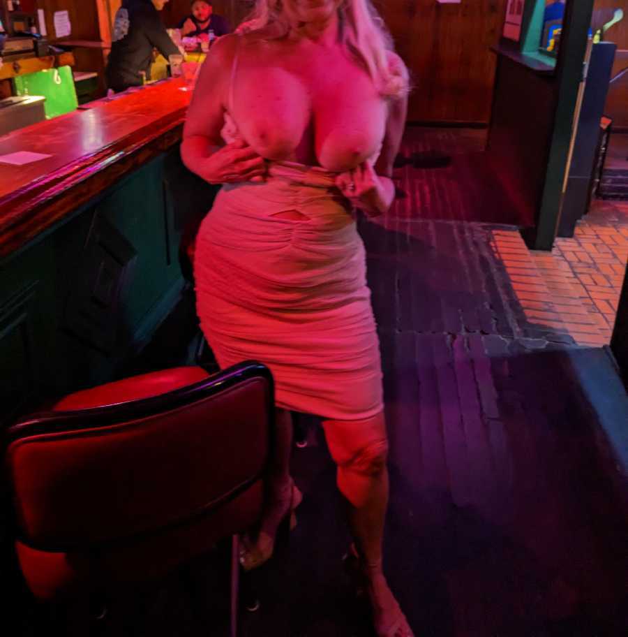 Evening out with a Sexy Dress