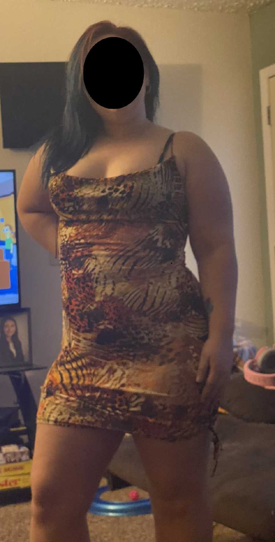 Trying on and taking off Dresses