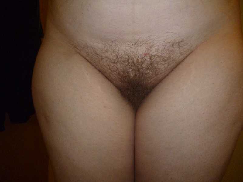 Un-Shaved Pussy
