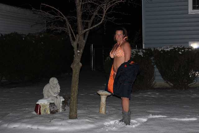 MILF Nude in the Snow Dare