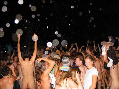 College Girls ... Great Parties!!