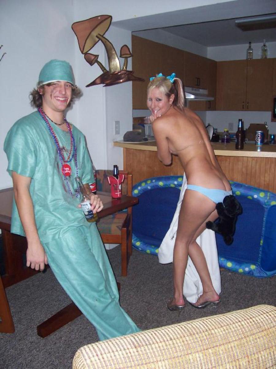 Naked Amateur Girls Halloween