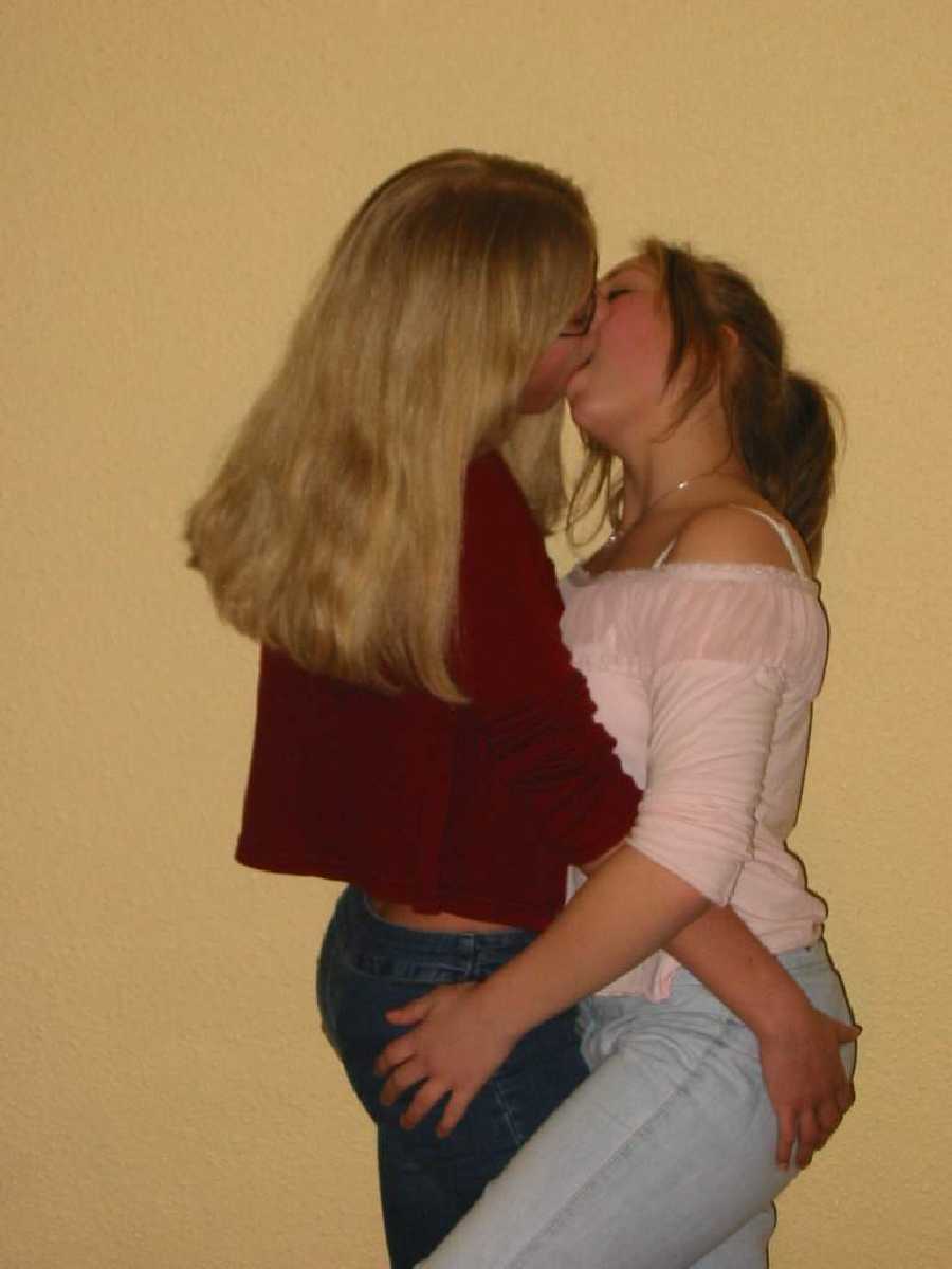 Hot Lesbian Pics photo