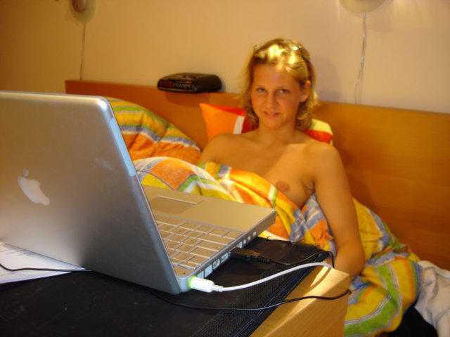 Naked Girls at the Computer