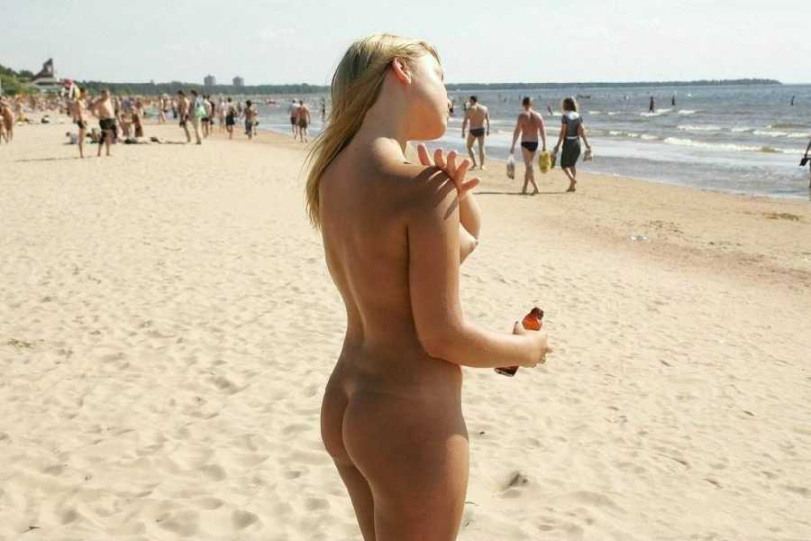 Real Naked Public Pics