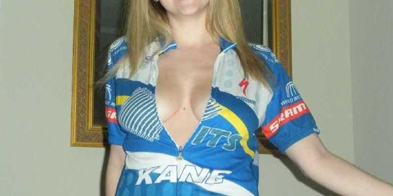 Nude Wife in Cycling Jersey