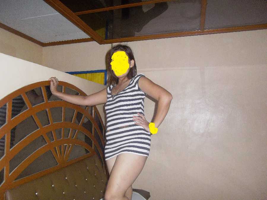 Nude Filipino Wife