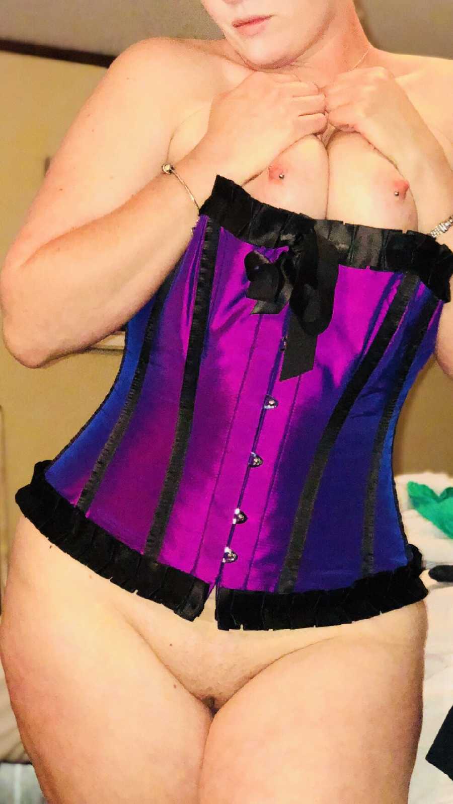 Hot Corset Pics