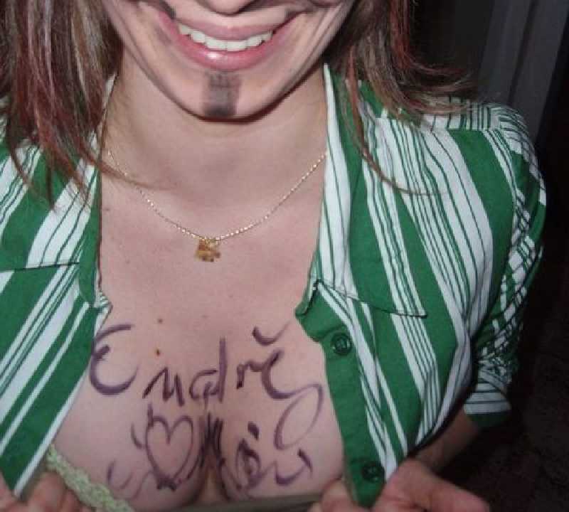 Flashing Boobs