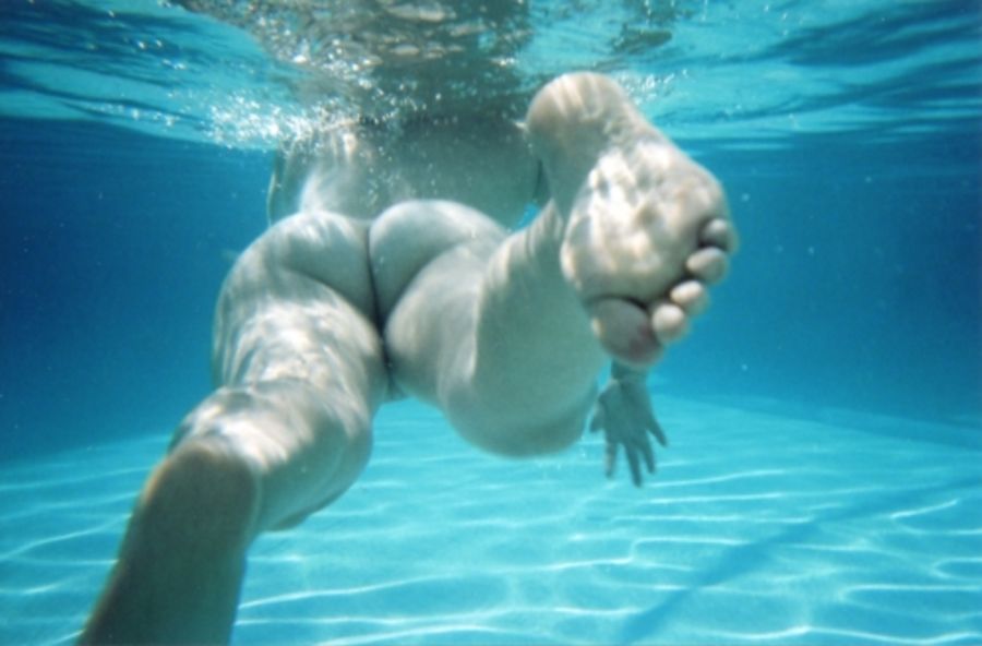 Underwater Women Nude