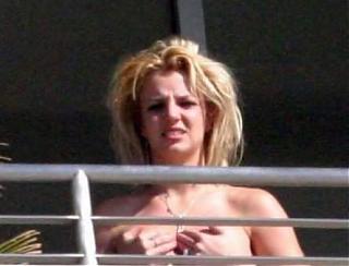 britney nip slip