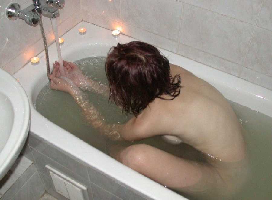Girlfriend in the Bath
