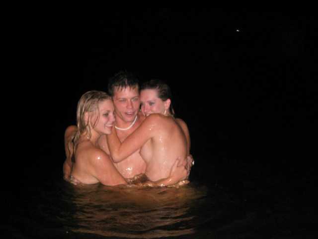 Skinny Dipping Pics