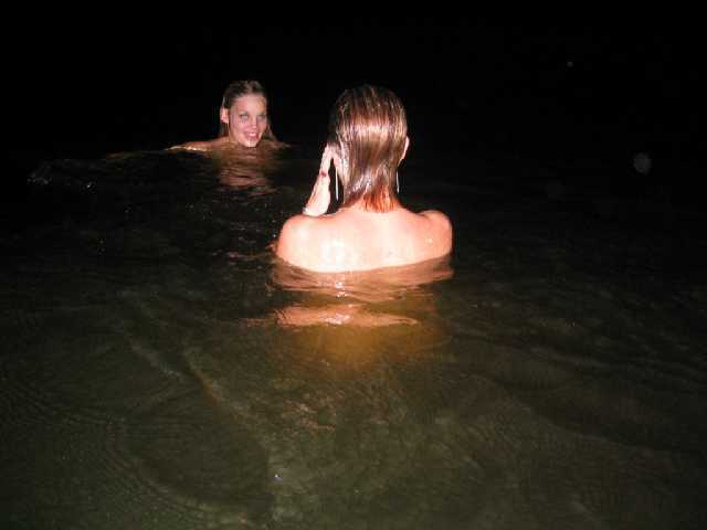 Skinny Dipping Pics