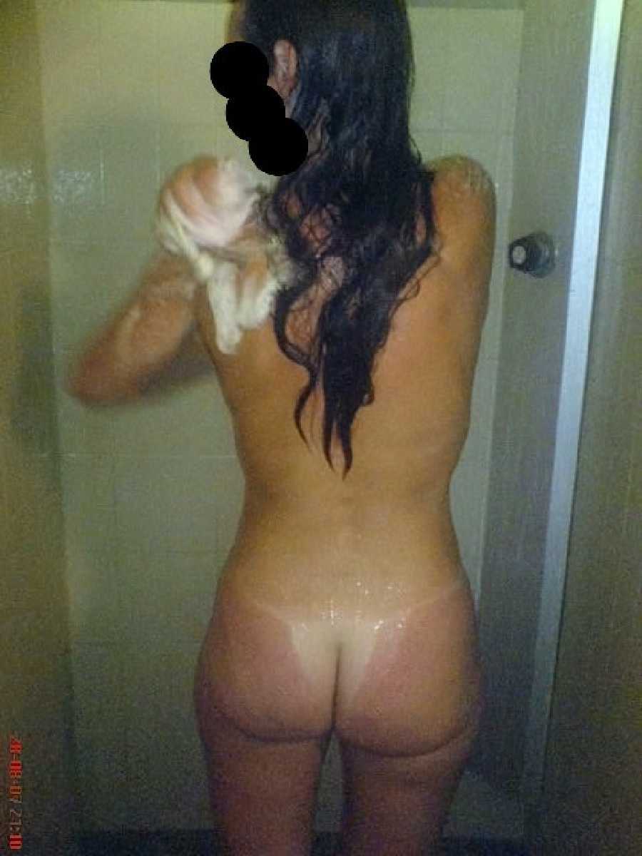 Wendy in the Shower