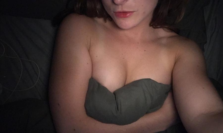 Hot GF Masturbates before Bed each Night - Sexy Amateur Dare