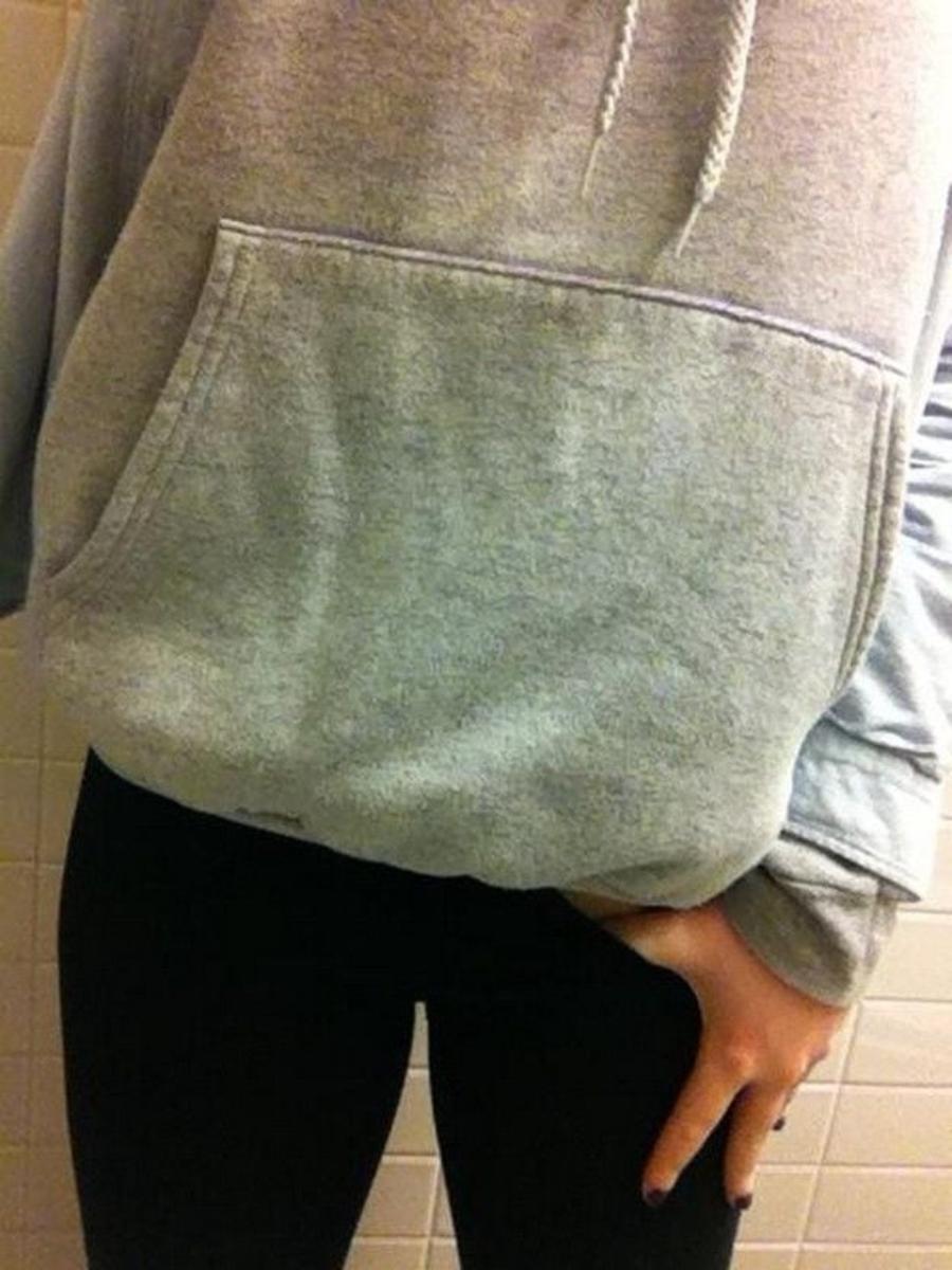 Sexy Wife showing Hip  - Sexy Amateur Dare