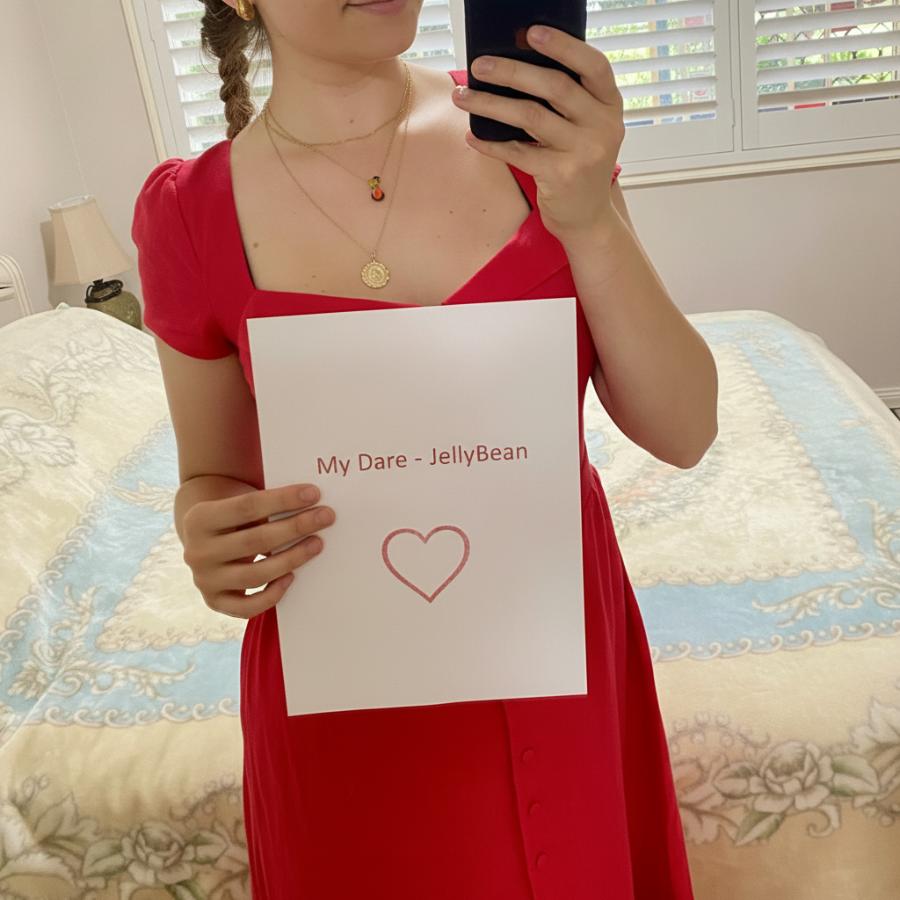 Young Wife's Naked Photo surprise for deployed Husband - Sexy Amateur Dare