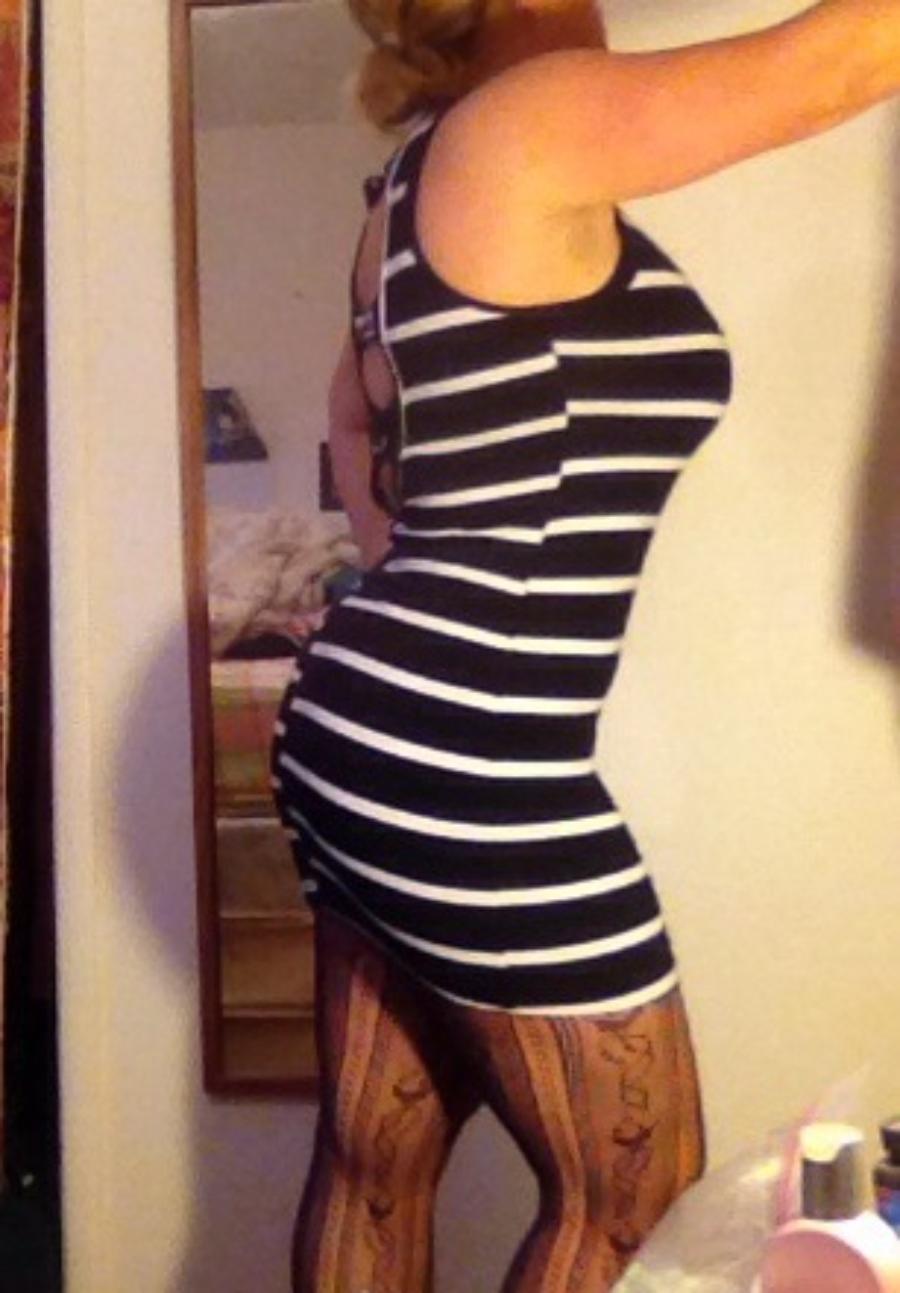 MILF takes off her Nylons, waiting to be Taken   - Sexy Amateur Dare