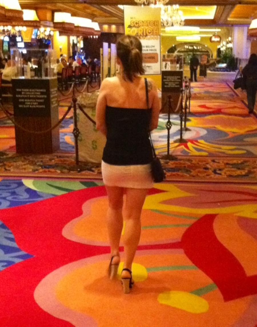 Wife in Vegas with her Boss - Sexy Amateur Dare