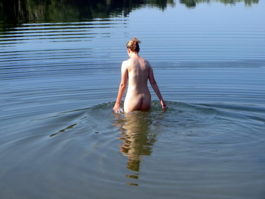 Wife in the Lake Naked, Skinny Dipping - Sexy Amateur Dare