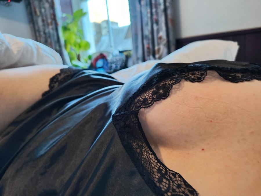 Mature Wife Getting Frisky in the Hotel Room! - Sexy Amateur Dare