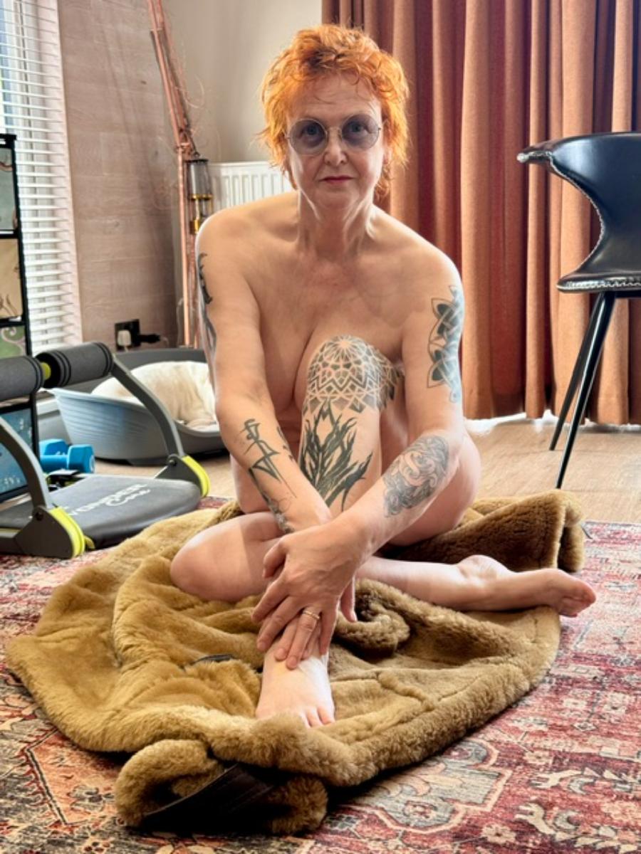 Naked Mature GILF - Made for Men's Pleasure - MILF