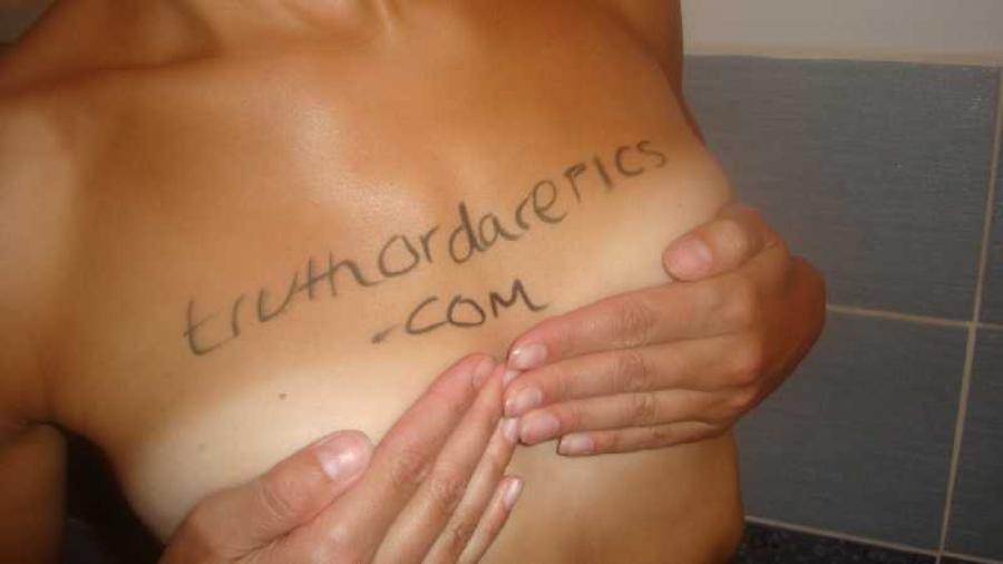 Girl's Nude Dare