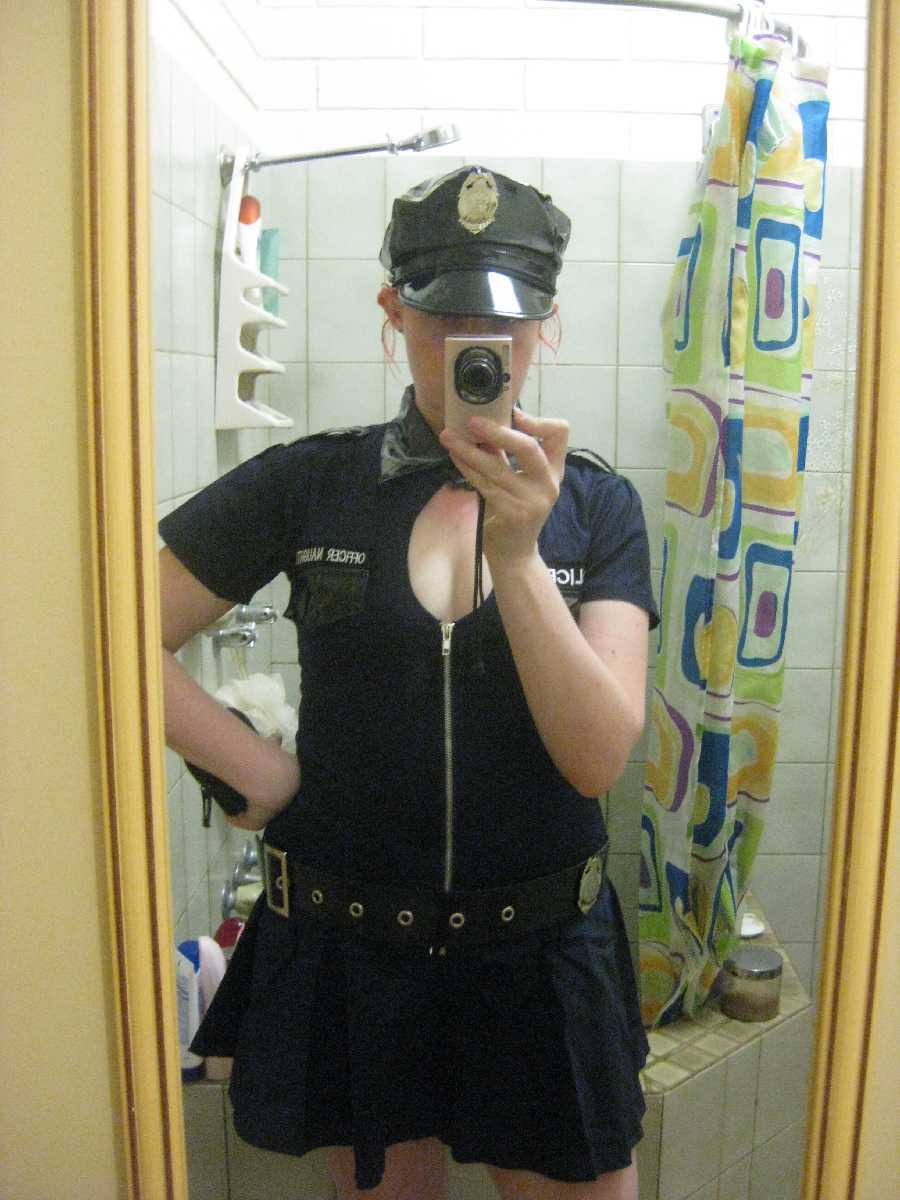 Wife Becomes Bisexual