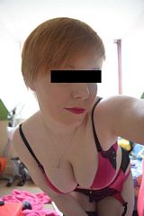 exhibitionist