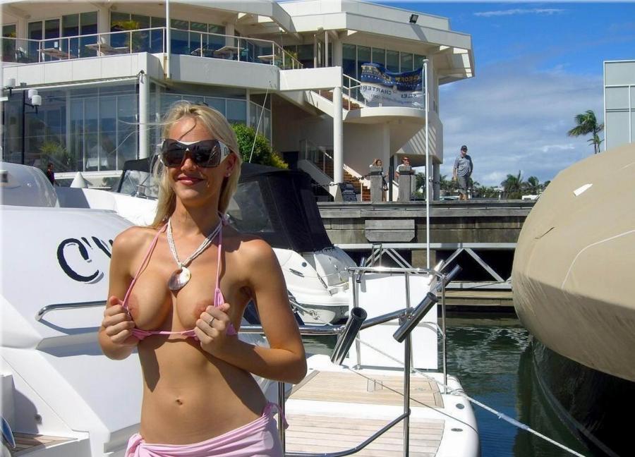 amateur dare women nude