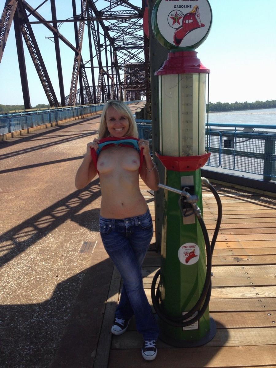 amateur dare women nude