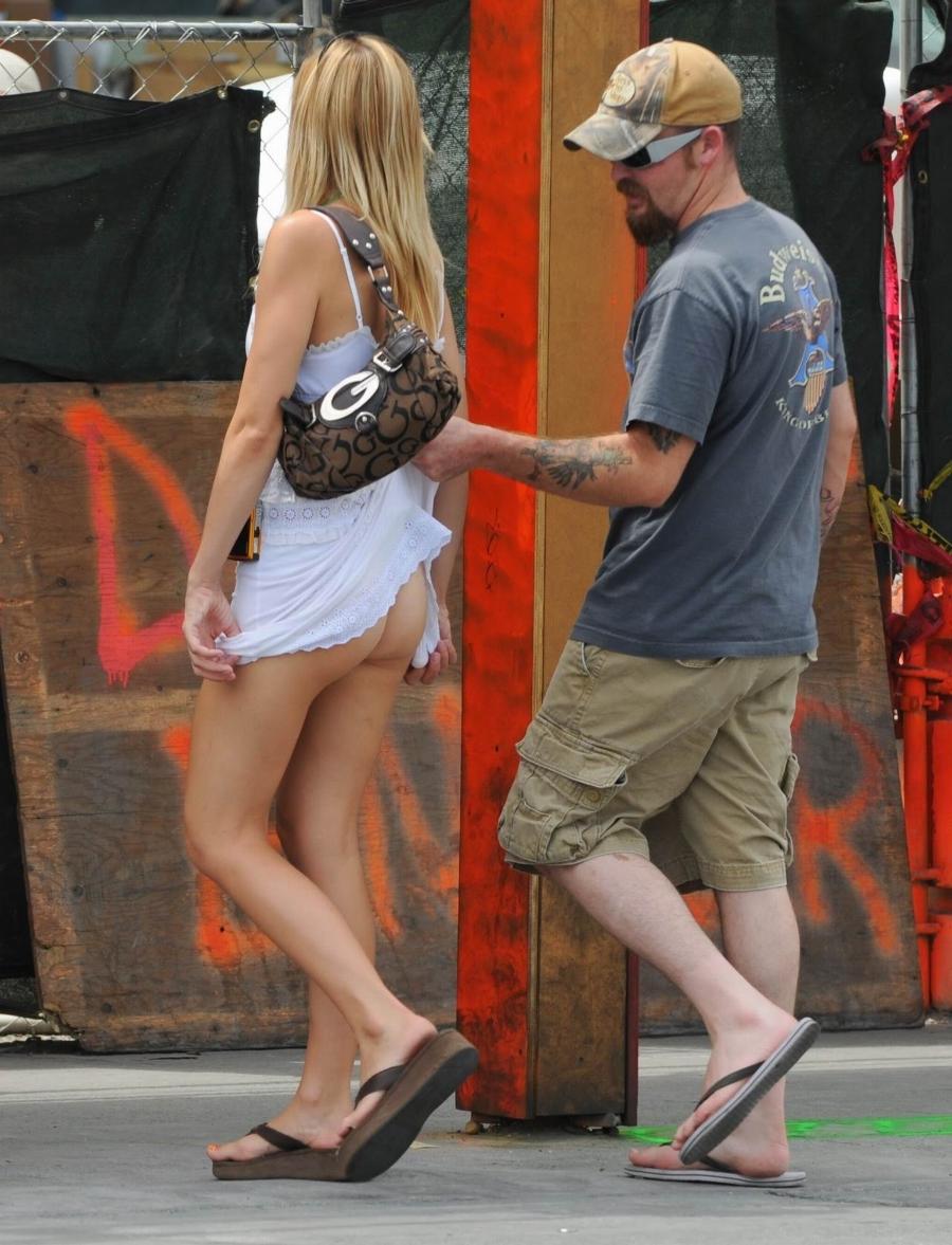 amateur dare women nude