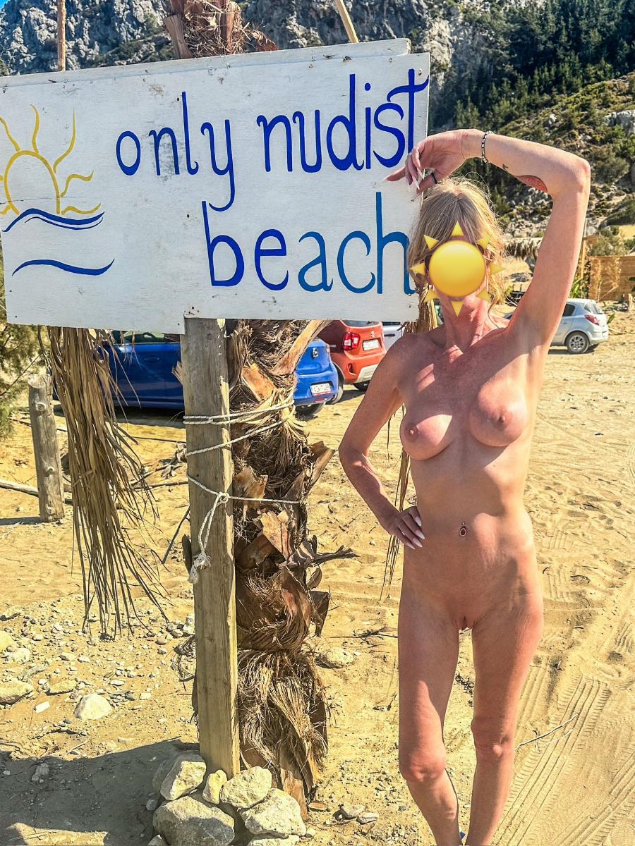 amateur dare women nude