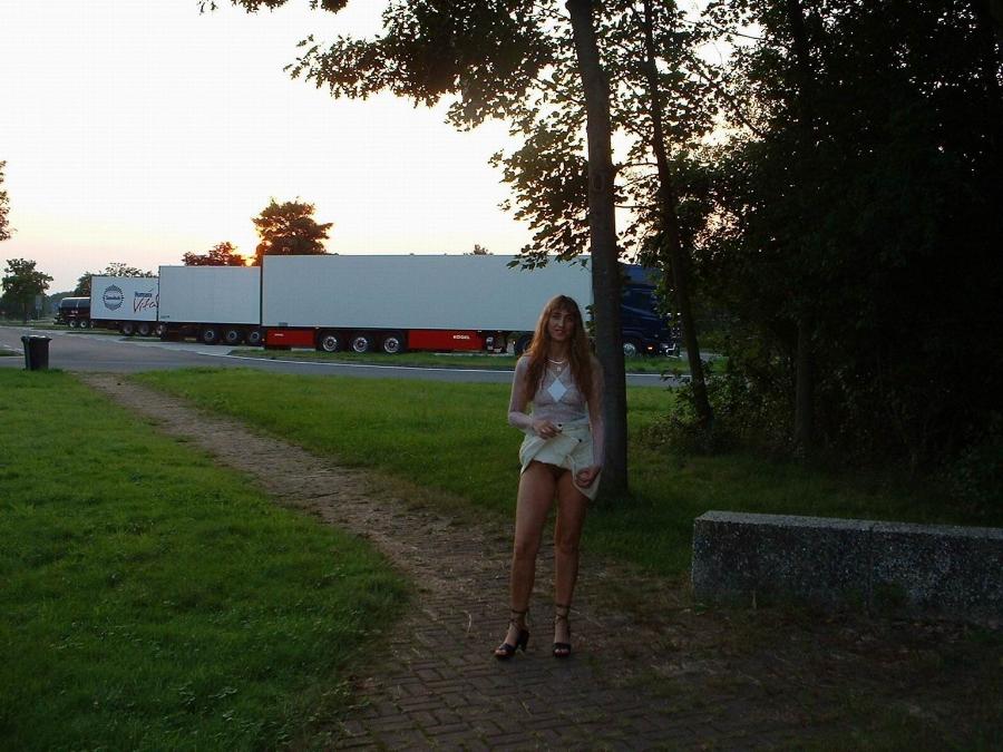 amateur dare women nude