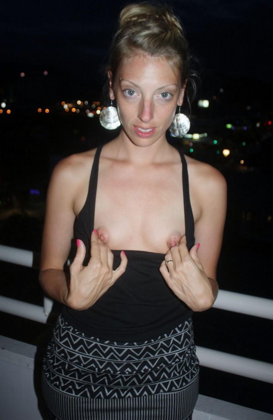 amateur dare women nude