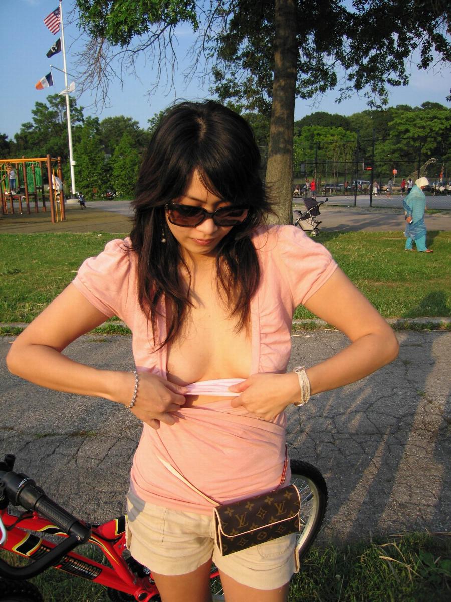 amateur dare women nude