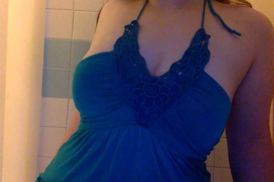 College Girl - Upskirt Pictures in Dorm Shower